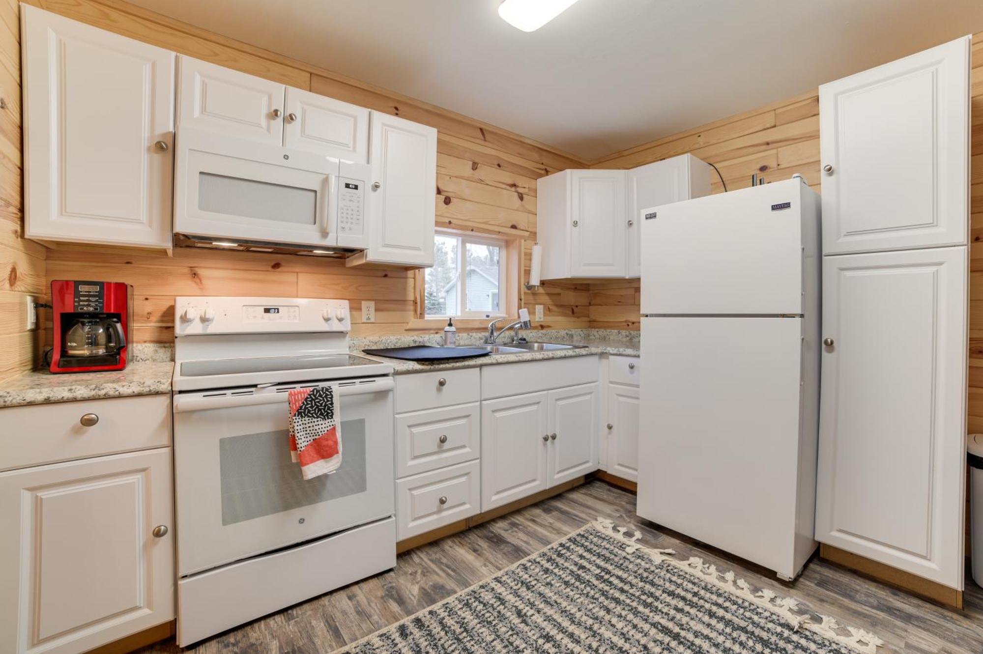 Oscoda Scenic Evans Hideaway Steps To Lake Huron! מראה חיצוני תמונה