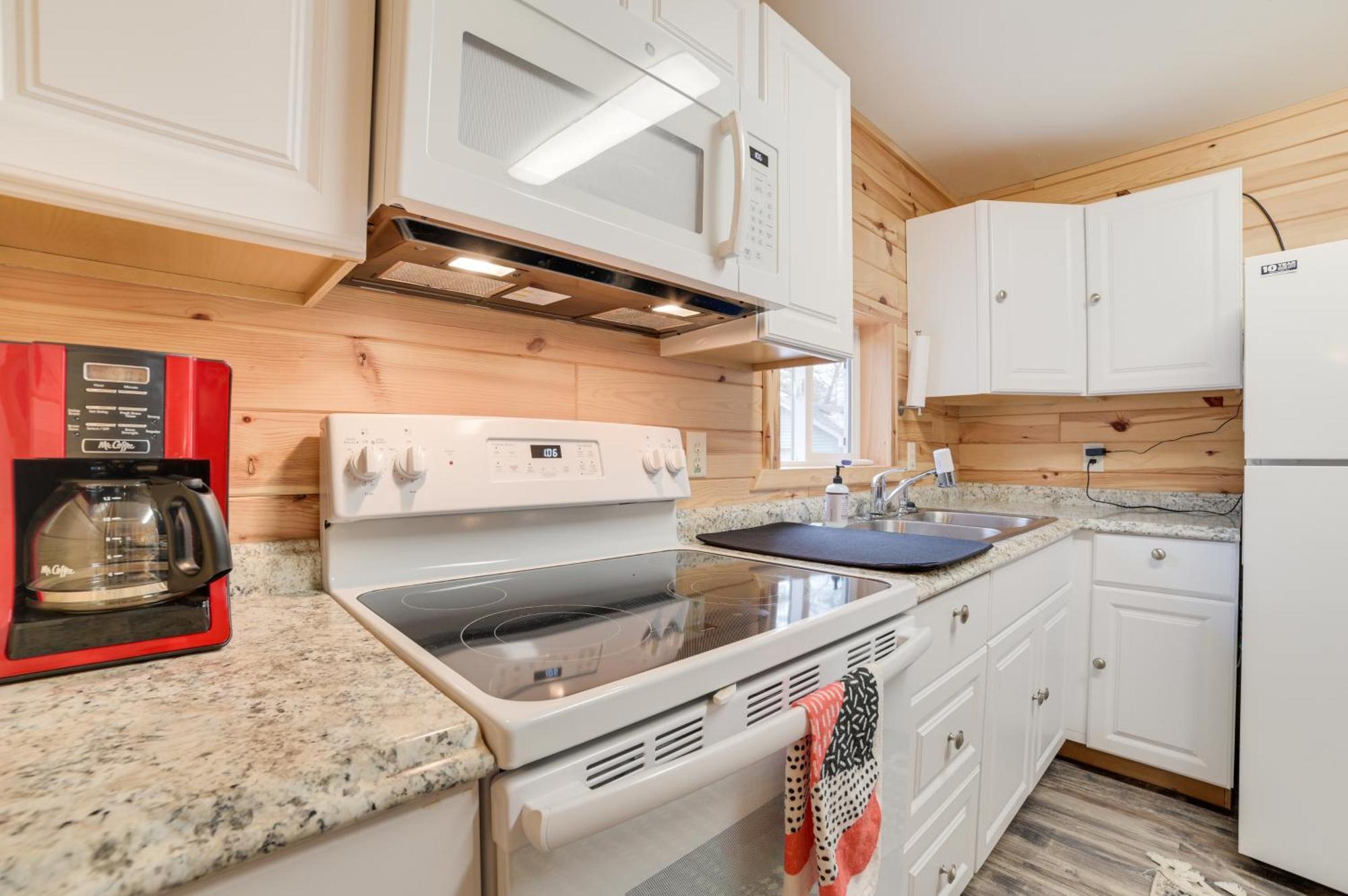 Oscoda Scenic Evans Hideaway Steps To Lake Huron! מראה חיצוני תמונה
